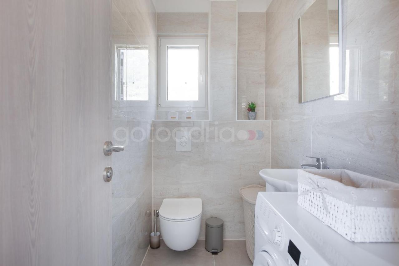 Luxury Apartment Sofia -Free Beach Parking Makarska Luaran gambar